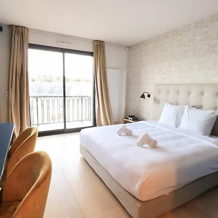 Luxuriousflat#victorhugo#trocadero#vieweffeiltower Apartment